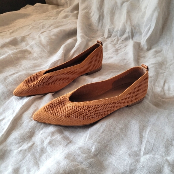 Everlane 40 Hour Flats - Women's Size 6 - Excellent Used Condition - Picture 2 of 6